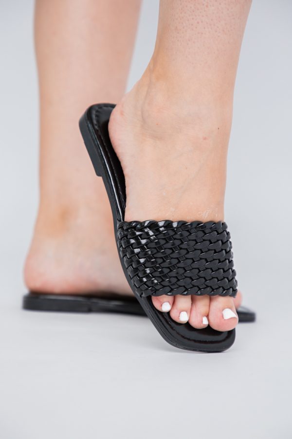 Papuci Dama Piele Ecologica Negru metalic cu model împletit 121