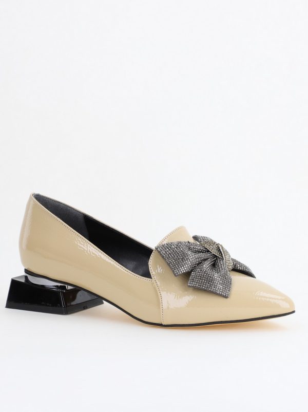 Incaltaminte Dama - Pantofi cu Toc Jos Eleganti cu Fundita din Piele Ecologica culoare bej lac (BS162BA2404068)