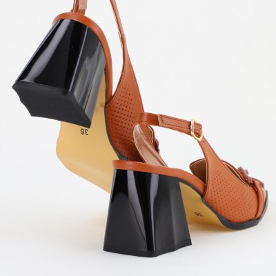 Pantofi Dama cu Toc Gros piele ecologică Maro BS740AY2404169