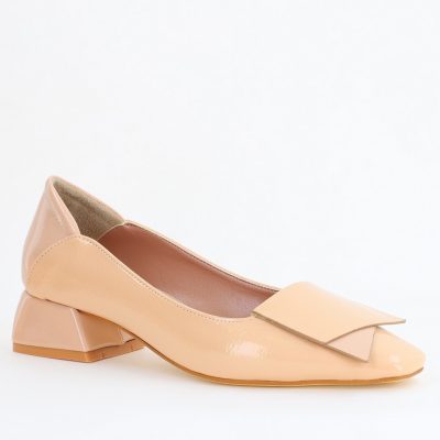 Pantofi Damă cu Toc Jos din Piele Ecologică Bej lac (BS500D2404063)