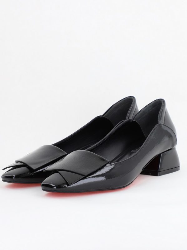 Pantofi Damă cu Toc Jos din Piele Ecologică Negru lucios (BS500D2404061) 120
