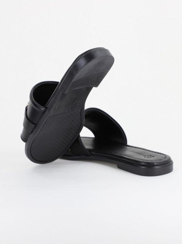 Saboți pentru Femei cu Elemente Metalice din Piele ecologică Negru mat (BS140TR2404109) 124