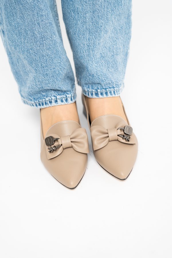 Pantofi cu Toc Jos Eleganti cu Fundita din Piele Ecologică Taupe BS167BA2411171 121