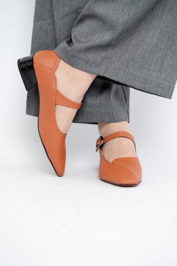 Pantofi Casual Damă cu Toc Jos din Piele Ecologică culoare Maro BS504D2410010 121