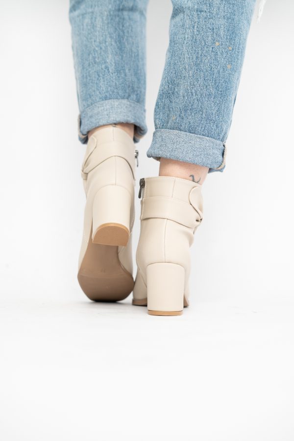 Botine elegante de damă cu toc din piele ecologică cu fundiță Bej BS1092BT2411150 123