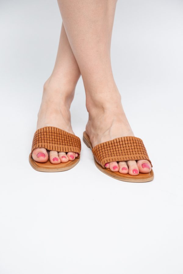 Papuci Damă Fără Toc din Piele Naturală culoare Maro Nicoletta (BS21TR2405532) 121