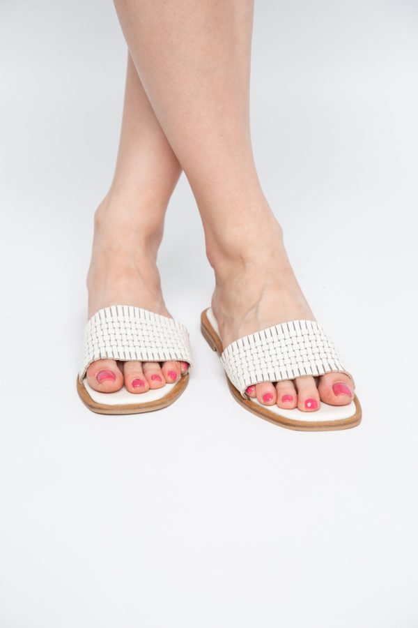 Papuci Damă Fără Toc din Piele Naturală culoare Bej Nicoletta (BS21TR2405526) 121