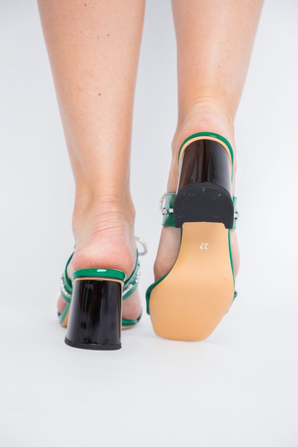 Saboți cu toc pentru femei din piele ecologică accesorizati cu strasuri culoarea verde (BS521TR2405370) 123