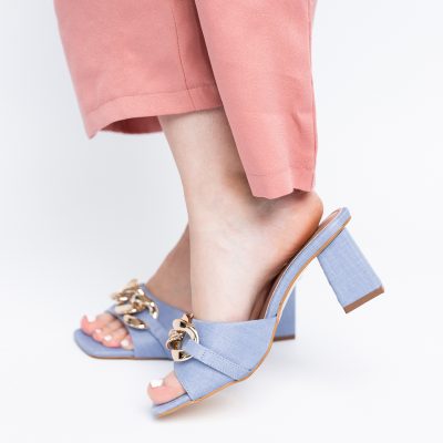 Saboți damă cu toc din piele ecologica cu design cu lanț culoare albastru denim (BS080TR2405445)