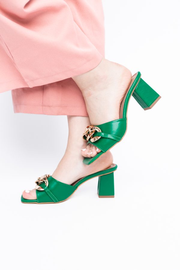 Saboți damă cu toc din piele ecologica cu design cu lanț culoare verde mat (BS080TR2405442) 121
