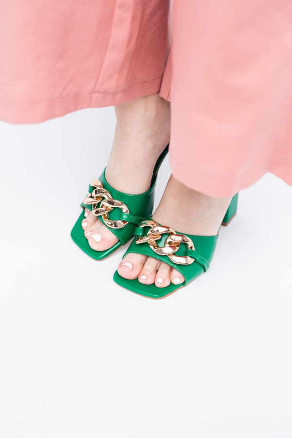 Saboți damă cu toc din piele ecologica cu design cu lanț culoare verde mat (BS080TR2405442) 123