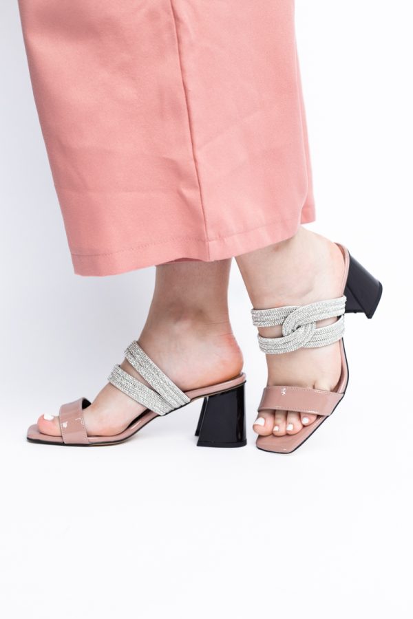 Saboți cu toc pentru femei din piele ecologică accesorizati cu strasuri culoare Roz (BS522TR2405399) 119