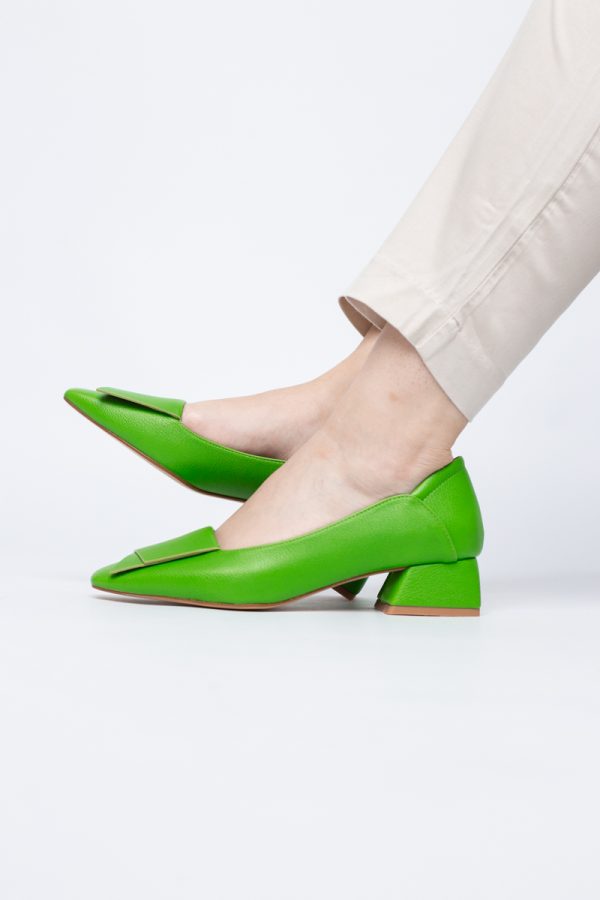 Pantofi Damă cu Toc Jos din Piele Ecologică Verde Benetton (BS500D2405287) 119