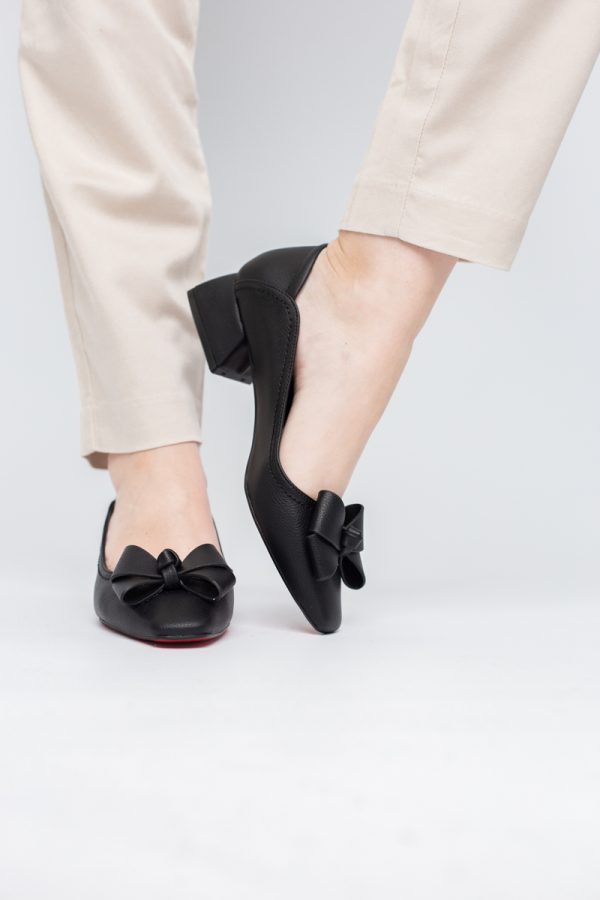 Pantofi Damă cu Toc Jos din Piele Ecologică cu fundiță Negru (BS502D2405297) 122