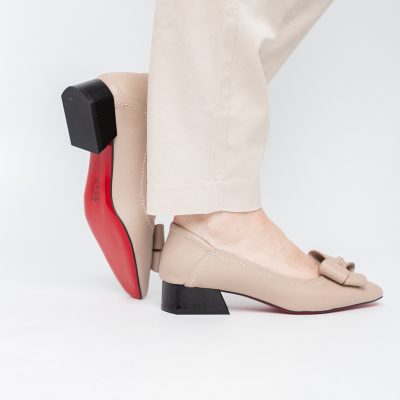 Pantofi Damă cu Toc Jos din Piele Ecologică cu fundiță Bej (BS502D2405404)