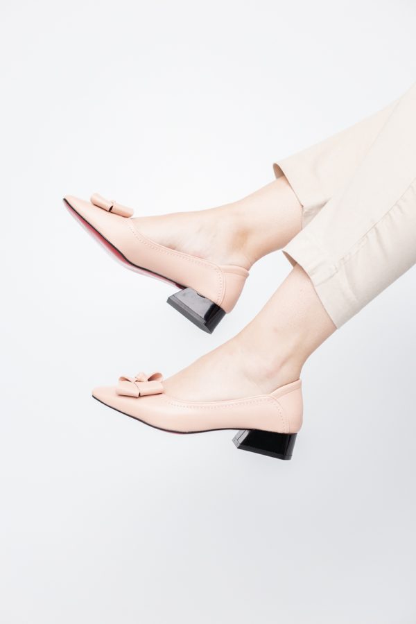 Pantofi Damă cu Toc Jos din Piele Ecologică cu fundiță Roz (BS502D2405296) 123