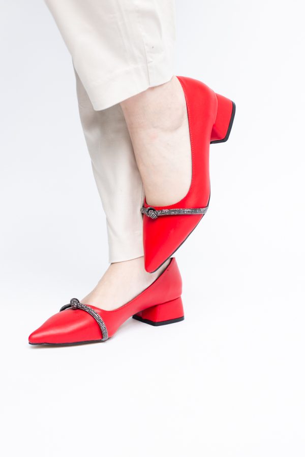 Pantofi Damă cu Toc Jos din Piele Ecologică culoare Roșu (BS021AY2405461) 121