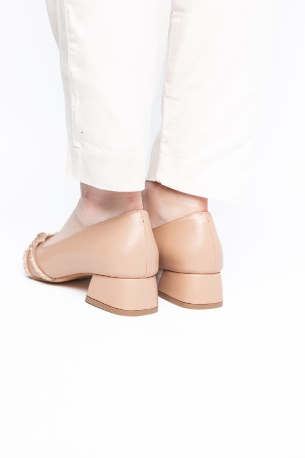 Pantofi Damă cu Toc Jos din Piele Ecologică cu pietricele culoare Nud (BS023AY2405456) 123