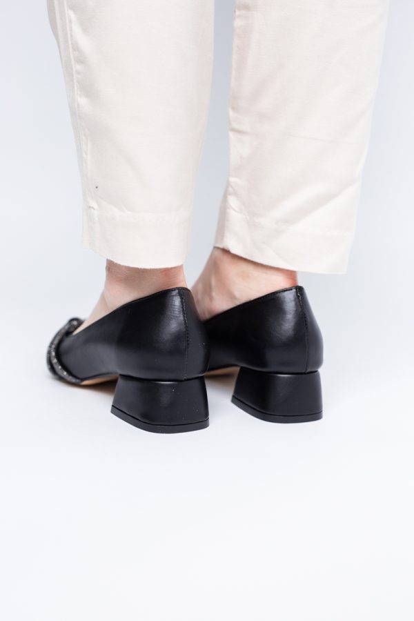 Pantofi Damă cu Toc Jos din Piele Ecologică cu pietricele culoare Negru (BS023AY2405455) 123
