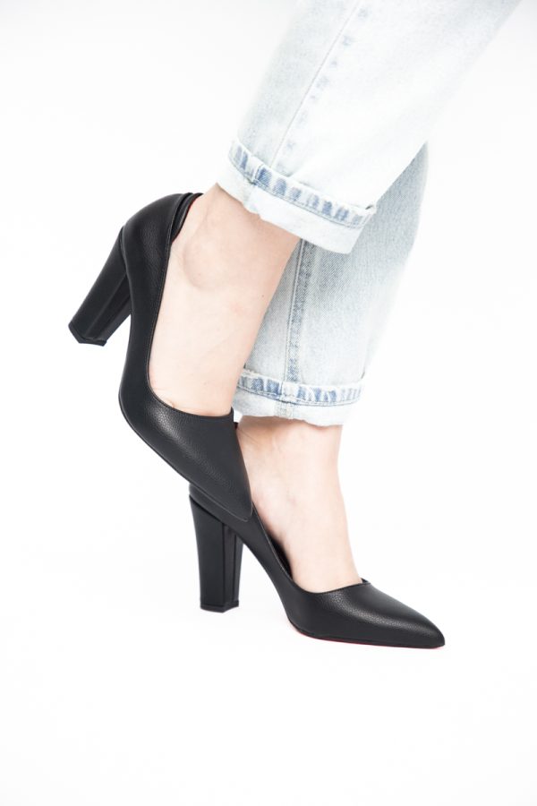 Pantofi pentru Femei cu Toc Gros Piele Ecologică Varf Ascutit culoare Negru - BS980AY2405428 121