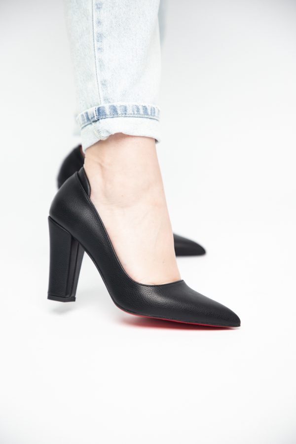 Pantofi pentru Femei cu Toc Gros Piele Ecologică Varf Ascutit culoare Negru - BS980AY2405428 123