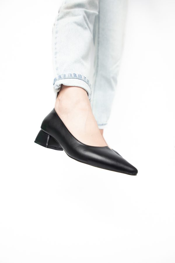 Pantofi Damă cu Toc Jos din Piele Ecologică Negru mat (BS020AY2405466) 123