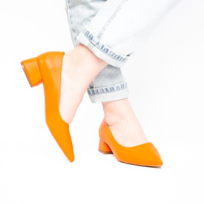 Pantofi Damă cu Toc Jos din Piele Ecologică Portocaliu mat (BS020AY2405470)