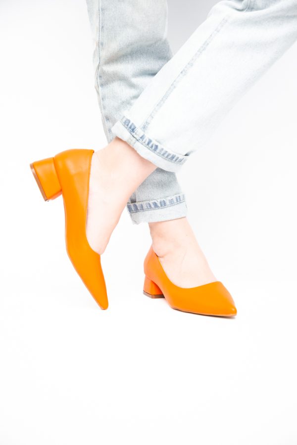 Pantofi Damă cu Toc Jos din Piele Ecologică Portocaliu mat (BS020AY2405470) 119
