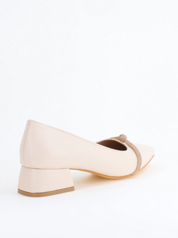 Pantofi Damă cu Toc Jos din Piele Ecologică culoare Bej (BS021AY2405463) 122