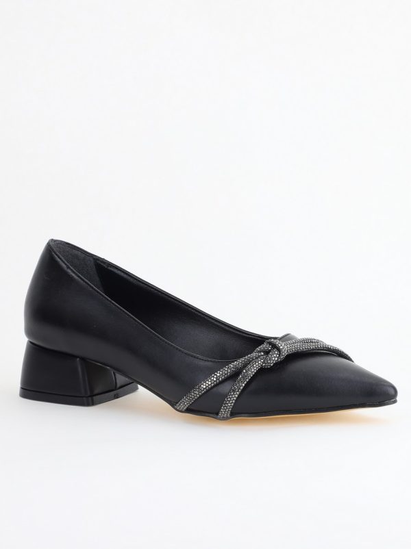Incaltaminte Dama - Pantofi Damă cu Toc Jos din Piele Ecologică cu pietricele culoare Negru (BS023AY2405455)