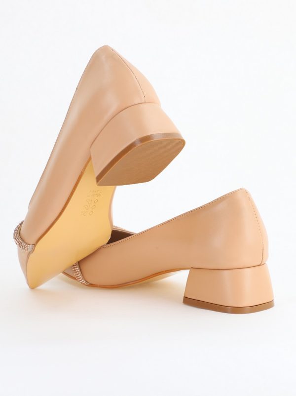 Pantofi Damă cu Toc Jos din Piele Ecologică culoare Nud (BS021AY2405460) 122