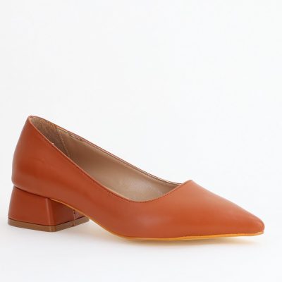 Pantofi Damă cu Toc Jos din Piele Ecologică Maro mat (BS020AY2405472)