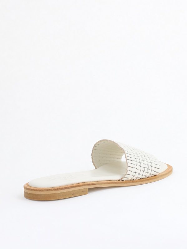 Papuci Damă Fără Toc din Piele Naturală culoare Bej Nicoletta (BS21TR2405526) 126