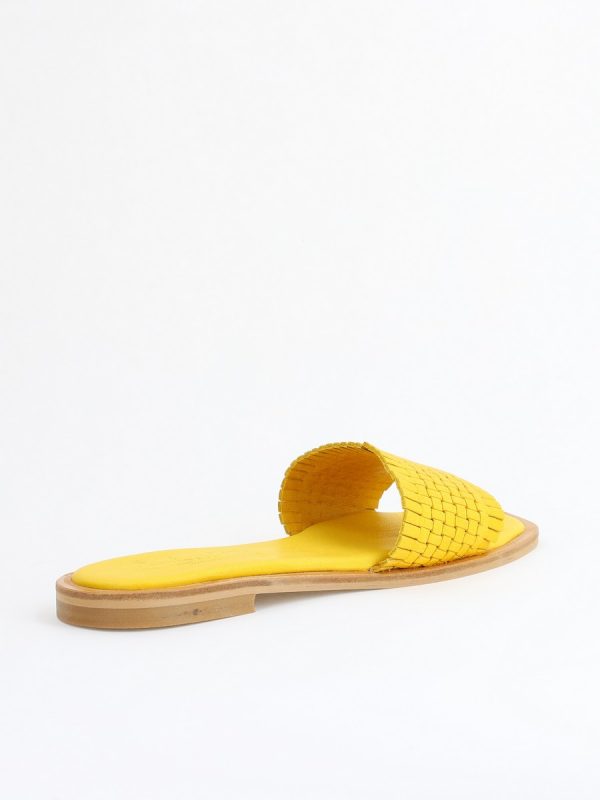 Papuci Damă Fără Toc din Piele Naturală culoare Galben Nicoletta (BS21TR2405529) 126