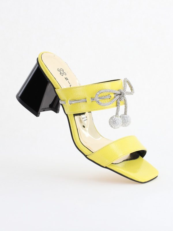 Saboți cu toc pentru femei din piele ecologică accesorizati cu strasuri culoarea Galben Lemon (BS521TR2405325) 120