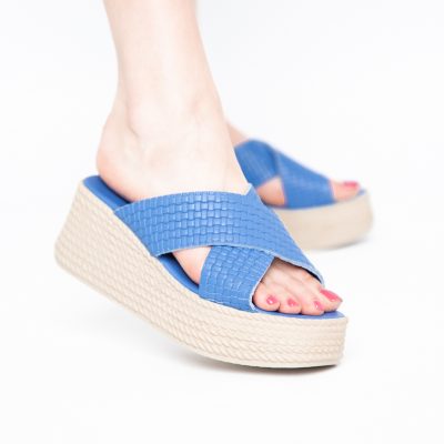 Papuci Damă cu Tapă Groasă din Piele Naturală culoare Albastru Nicoletta (BS30320TR2405568)