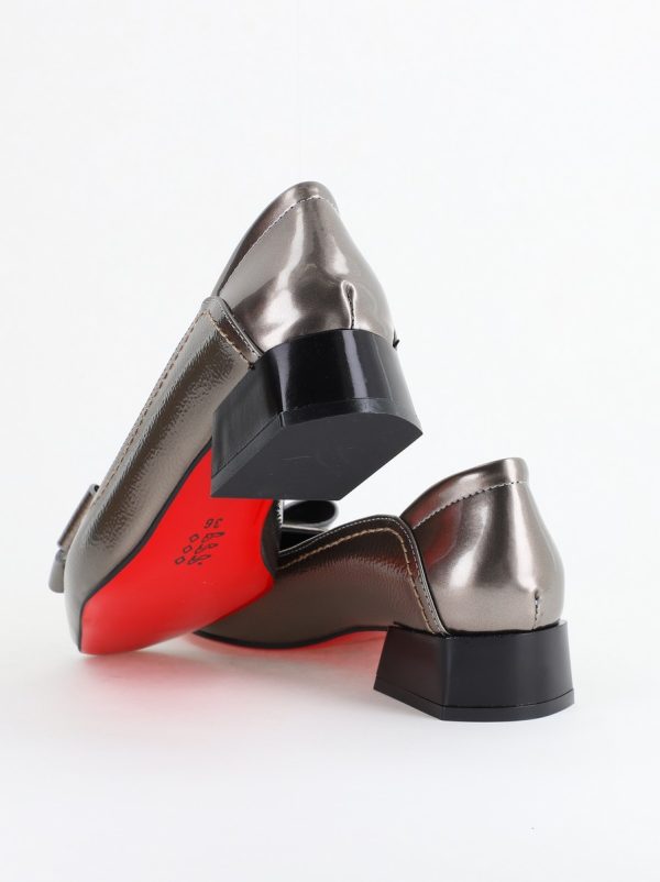 Pantofi Damă cu Toc Jos din Piele Ecologică cu fundiță Platina lac (BS502D2406663) 123