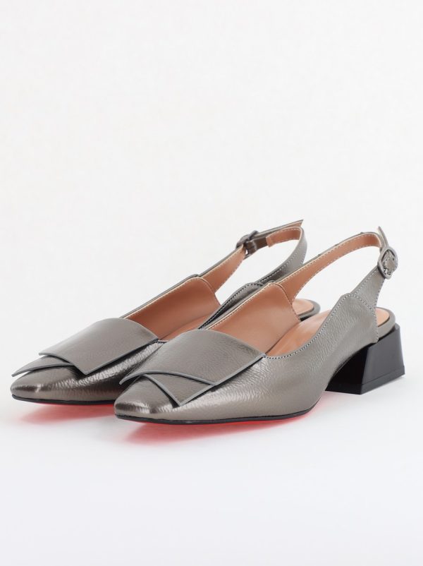 Pantofi Damă cu Toc Jos din Piele Ecologică culoare Platină Lac (BS5001D2405613) 120