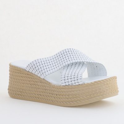 Papuci Damă cu Tapă Groasă din Piele Naturală culoare Alb Nicoletta (BS30320TR2405575)