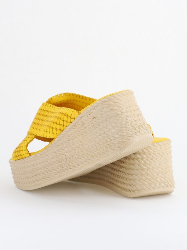 Papuci Damă cu Tapă Groasă din Piele Naturală culoare Galben Nicoletta (BS30320TR2405573) 122
