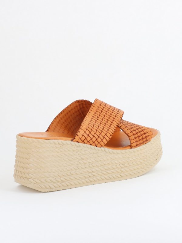 Papuci Damă cu Tapă Groasă din Piele Naturală culoare Maro Nicoletta (BS30320TR2405570) 126