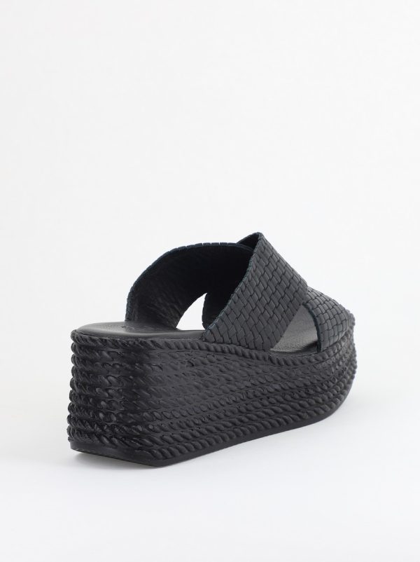 Papuci Damă cu Tapă Groasă din Piele Naturală culoare Negru Nicoletta (BS30320TR2405567) 126