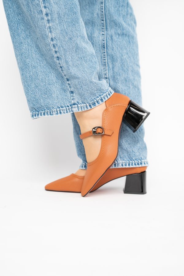 Pantofi Casual Damă cu Toc Jos din Piele Ecologică culoare Maro mat BS806D2410096 121