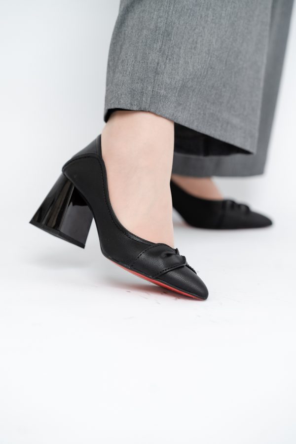 Pantofi Damă cu Toc din Piele Ecologică negru mat (BS2006D2409881) 119