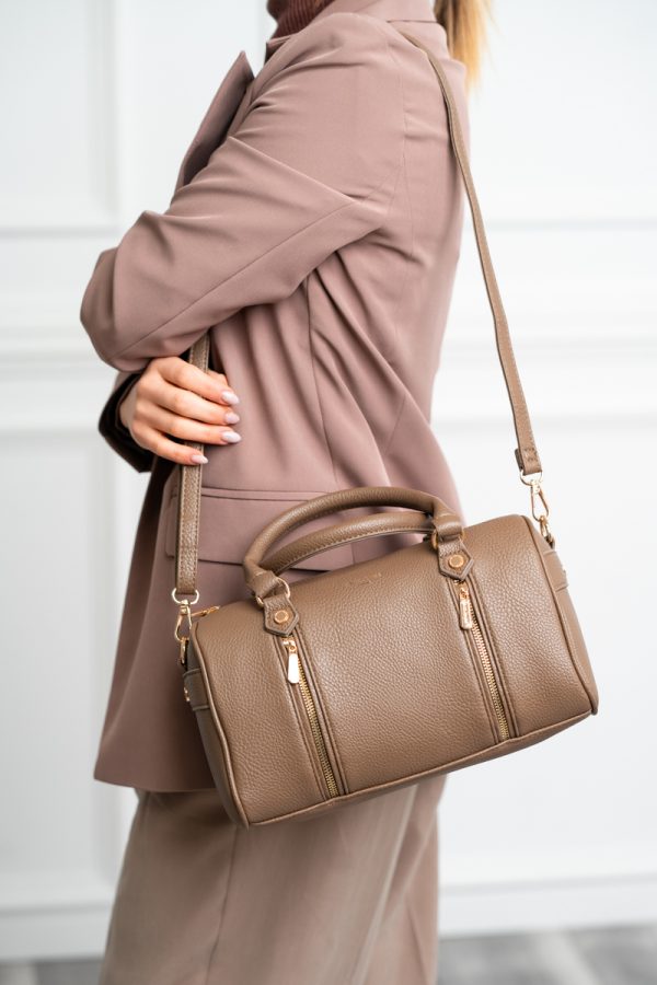 Geantă damă casual piele ecologică taupe cu un compartiment David Jones BS7306CM2409081 119