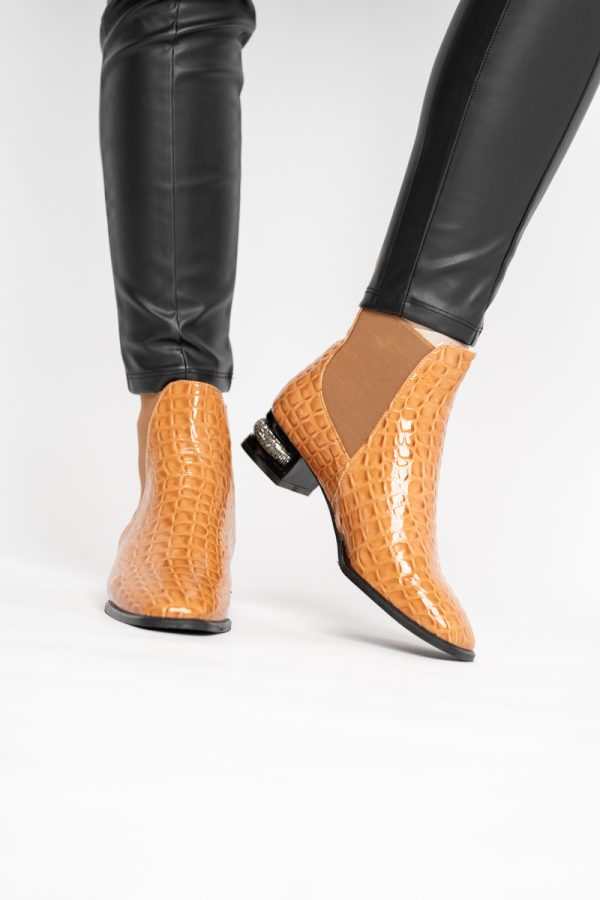 Botine damă din piele ecologică texturată Maro lac BS151BT2410025 121