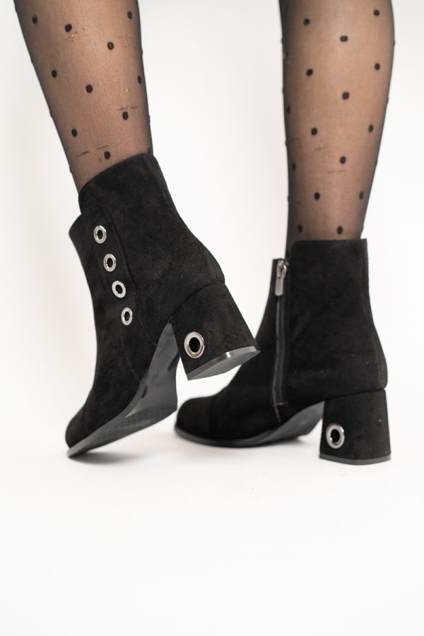 Botine damă cu toc din piele întoarsă ecologică cu fermoar - culoare Negru 123