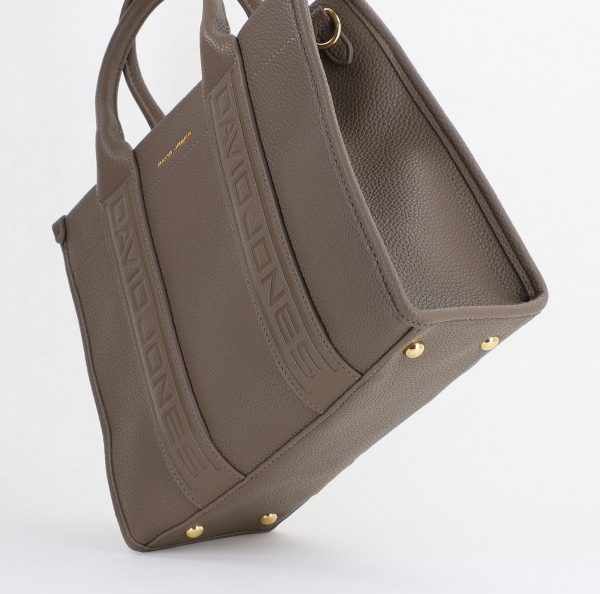 Geantă damă casual piele ecologică cu un compartiment taupe David Jones BS7172CM2409055 123