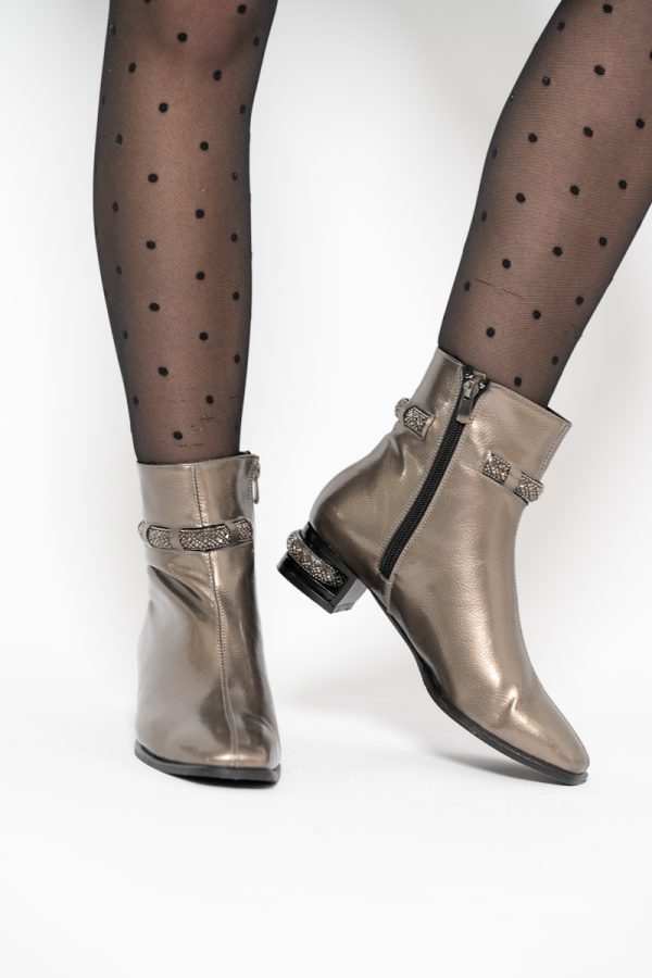 Botine elegante de damă cu toc, din piele ecologică intoarsă cu fermoar - culoare Platina Lac BS163BT2409846 123