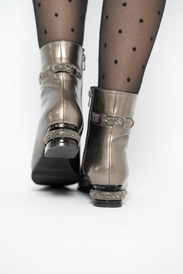 Botine elegante de damă cu toc, din piele ecologică intoarsă cu fermoar - culoare Platina Lac BS163BT2409846 127